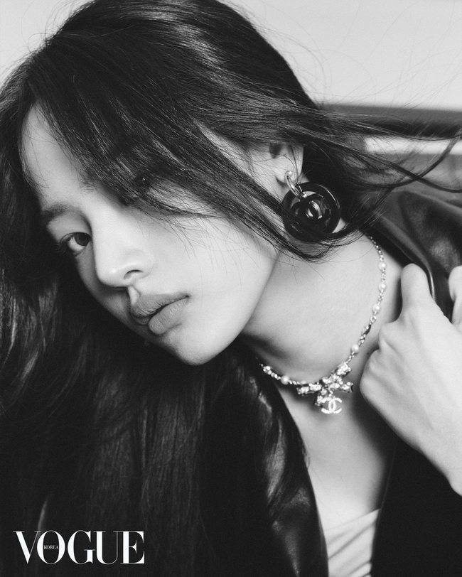 사진=뉴진스 민지 / 보그 코리아 제공