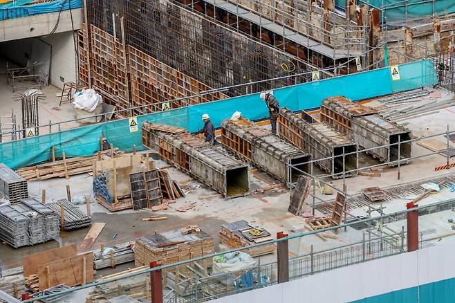 서울 강남의 한 아파트 건설현장 / 한경DB