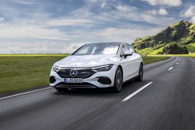 벤츠의 '더 뉴 EQE'