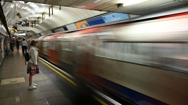 같은 2천400만 화소라 해도 센서 크기와 렌즈에 따라 실제 결과물은 크게 달라진다. (사진=지디넷코리아)