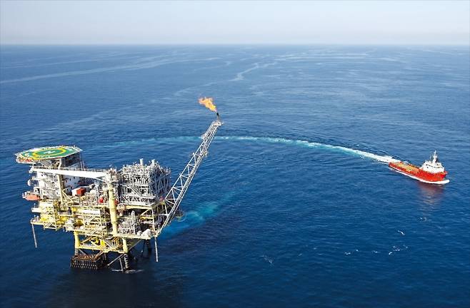 울산 남동쪽 58㎞ 지점에 있는 동해가스전 전경. 2004년 7월 11일 가스 생산을 시작한 동해가스전은 2021년 12월 31일 가스 공급을 최종 종료했다. /한국석유공사 제공