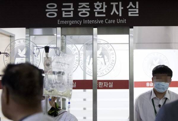 서울 양천구 이대목동병원 응급중환자실.