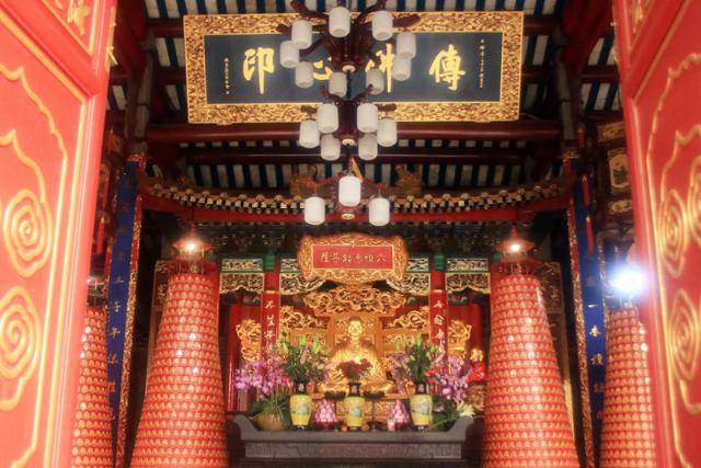 국은사의 육조전. ⓒ최종명