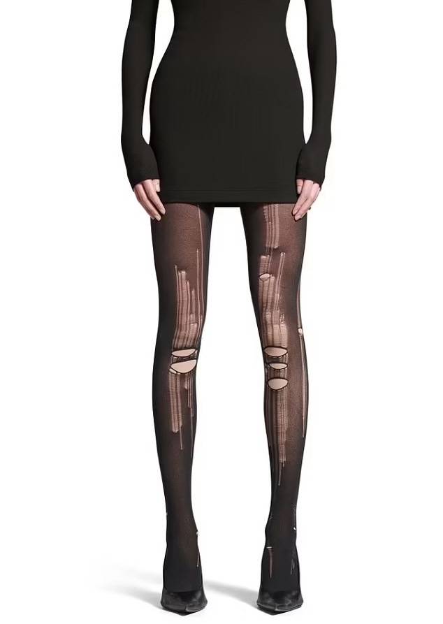 사진출처=발렌시아가, 데일리메일