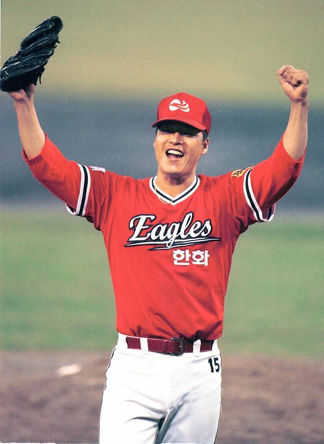 1999년 당시 한화 투수로 활약했던 구대성. 사진제공|한화 이글스