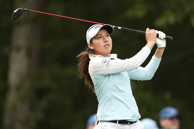 지노 티띠꾼이 30일 미국 매사추세츠주 노턴의 TPC 보스턴에서 열린 LPGA 투어 FM 챔피언십 1라운드 1번홀에서 세컨샷을 하고 있다. |게티이미지