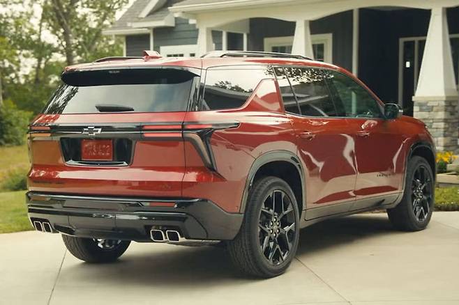 현행 쉐보레 트래버스