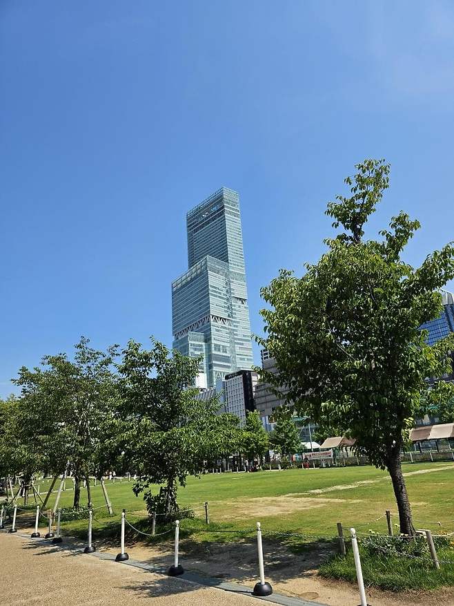 7fed8272b58469ff51ee82e64182717d9c85fb7966ecce162d304e8bff7fb9ccd78257f3