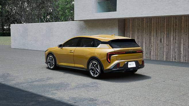 The Kia K4