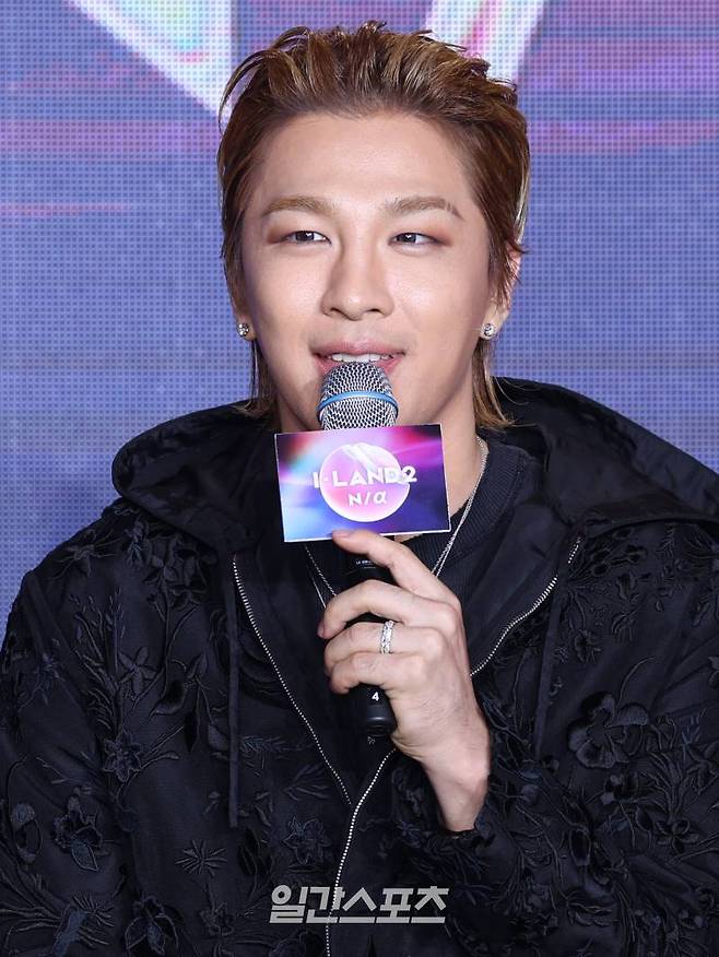 가수 태양이 12일 오전 서울 성동구 에스팩토리에서 열린 Mnet 예능 'I-LAND2 : N/a' 제작발표회에 참석해 인사말을 하고 있다. 서병수 기자 qudtn@edaily.co.kr /2024.04.12/