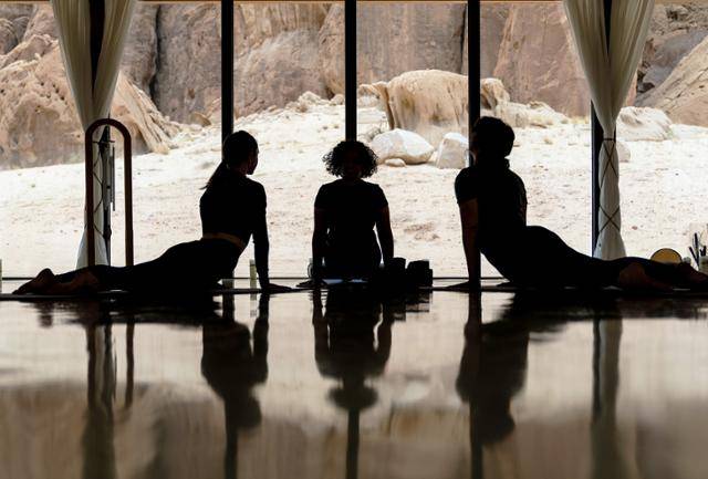 하비타스 알울라 리조트가 여성 투숙객을 대상으로 진행하는 투라야 웰니스. 사우디관광청 제공