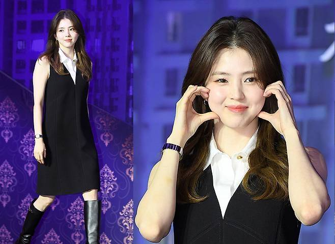 한소희가 눈부신 우아함의 시크한 블랙 원피스룩을 선보였다.사진=천정환 기자