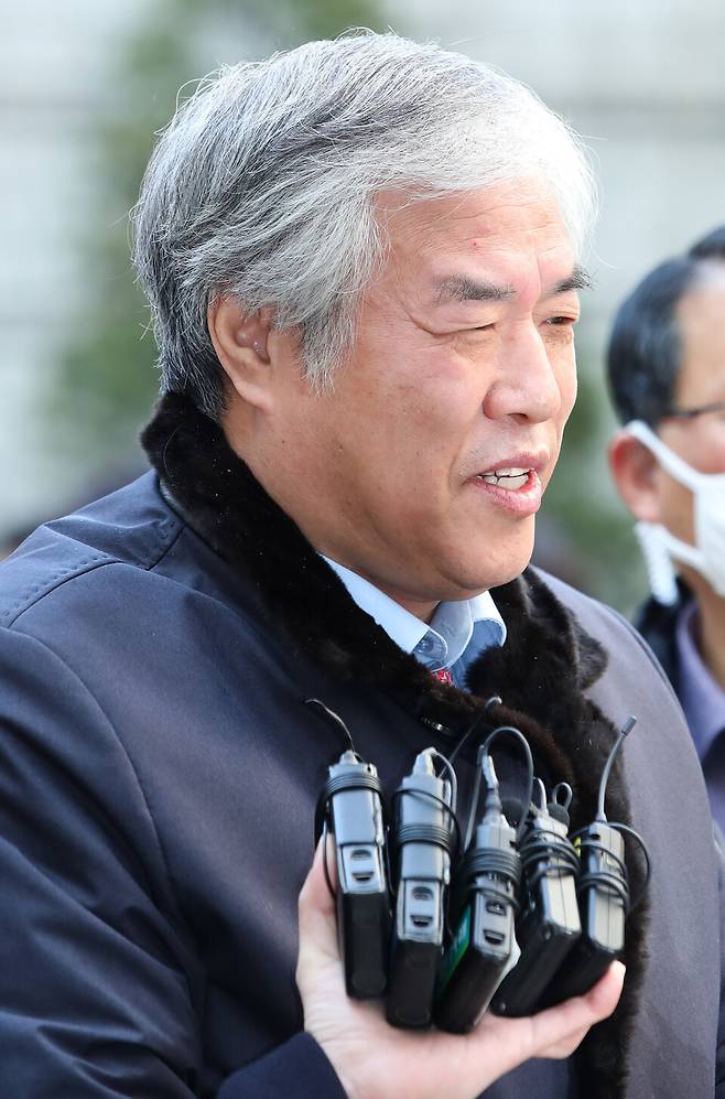 지난 2월 공직선거법 위반 혐의로 구속영장이 청구된 전광훈 목사가 영장실질심사를 받기 위해 서울중앙지법에 출석하는 모습. 자료사진. ⓒ시사저널 최준필