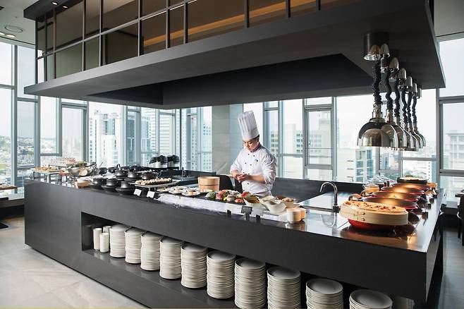 노보텔 앰배서더