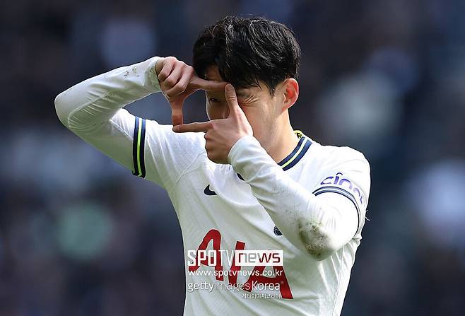 ▲ 이러한 상황에서 손흥민은 아스톤 빌라를 만난다. 팔이 부러졌음에도 멀티골을 넣었던 상대다. 과연 이제 막 부상에서 돌아온 손흥민이 아스톤 빌라를 상대로 다시 한번 투혼을 발휘하게 될지 관심이 쏠린다.