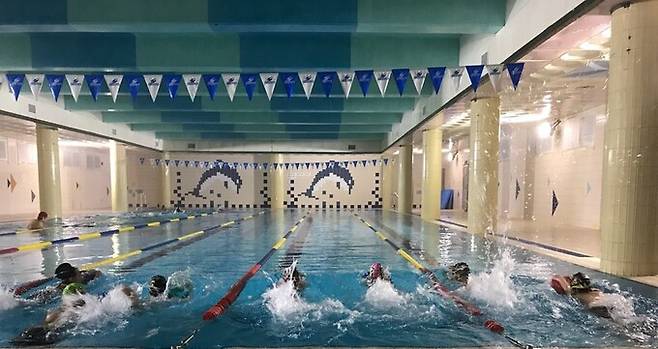 서울 용산초등학교 수영장 홈페이지 갈무리