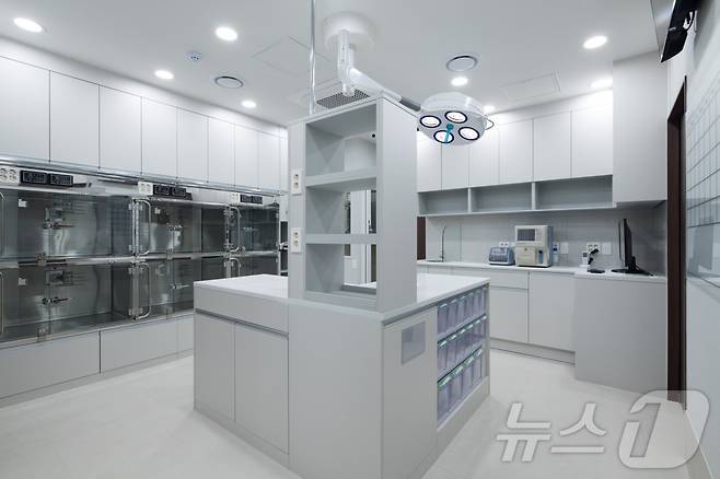 반려동물 입원실과 처치실(동물병원 제공) ⓒ 뉴스1