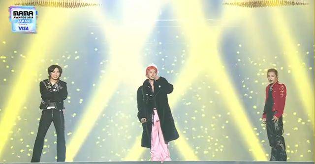 23일 일본 오사카 교세라 돔에서는 '2024 마마 어워즈 재팬'(2024 MAMA AWARDS JAPAN, 이하 '마마 어워즈 재팬')'이 개최됐다. 이날 빅뱅은 완전체로 돌아와 '뱅뱅뱅' 무대를 펼쳤다. 티빙 영상 캡처