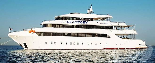 이집트 홍해에서 침몰한 씨스토리 관광선. (사진은 씨스토리 소유사 홈페이지 갈무리)