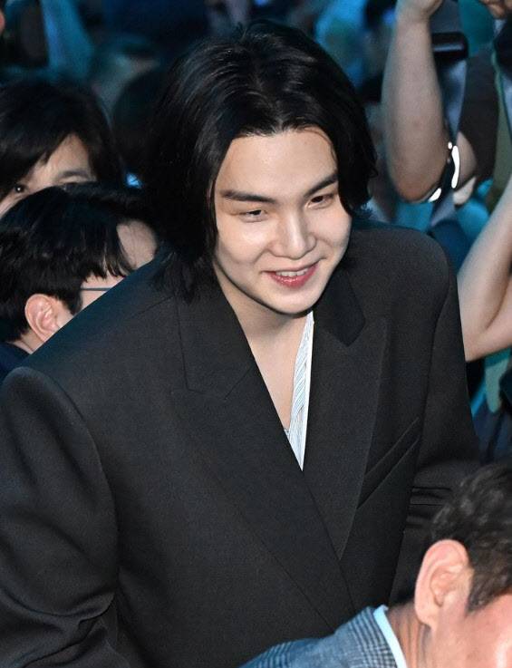 BTS 슈가가 26일 서울 강남구 코엑스에서 열린 갤럭시 언팩 2023 참석하고 있다. 사진=뉴시스