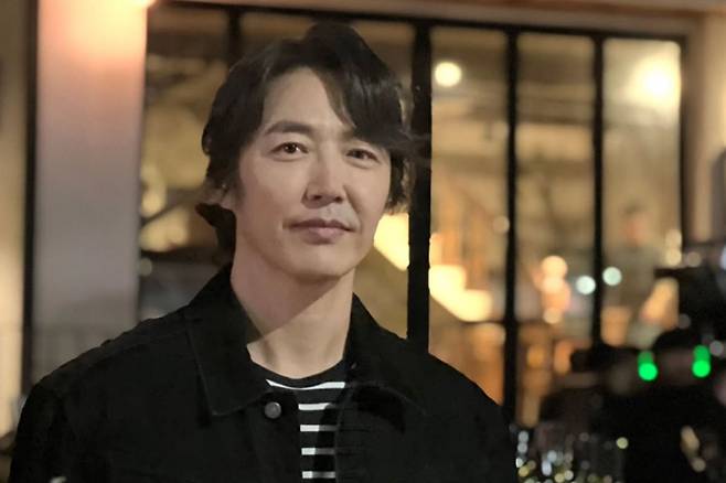 배우 윤상현