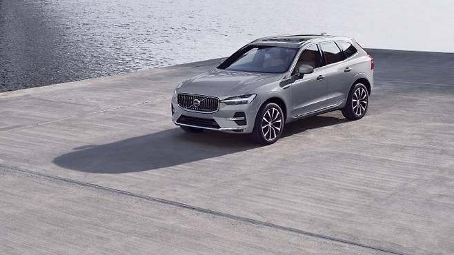 볼보 XC60 베이퍼 그레이 색상. (사진=볼보자동차코리아)
