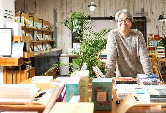 『공부머리 독서법』의 최승필 작가는 “사교육이 문해력을 저하시키는 주범”이라고 말했다. 우상조 기자