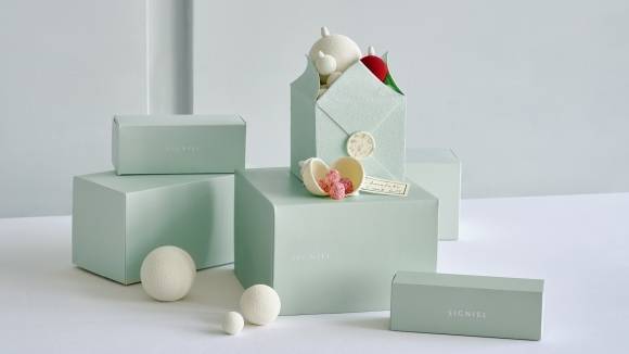 롯데 시그니엘이 선보인 21만원짜리 최고가 크리스마스 케이크. 롯데호텔앤리조트 홈페이지 캡처