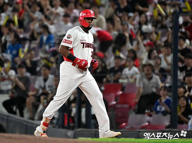 2022 시즌부터 KIA 타이거즈에서 활약한 도미니카 공화국 출신 외야수 소크라테스 브리토가 KBO리그를 떠날 가능성이 높아졌다. 사진 엑스포츠뉴스 DB