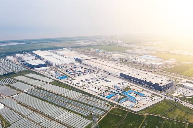 테슬라 메가팩 배터리 공장 전경