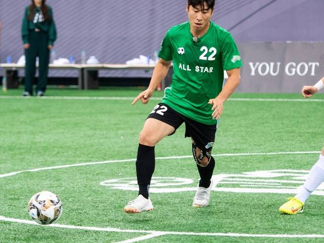 SBS ‘골때리는 그녀들’(이하 ‘골때녀’)에서는 한국 축구 영웅들의 맞대결, 제3회 감독 매치가 공개된다.