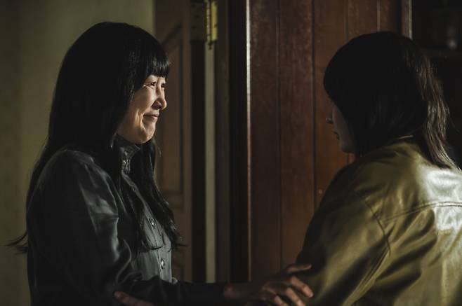 좌측부터 배우 김선화, 김민하. 월트디즈니 컴퍼니 코리아 제공