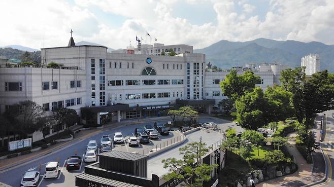 가평군청 전경. /사진제공=가평군