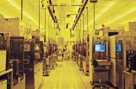TSMC 공장 내부 모습. 사진 TSMC 홈페이지 캡처