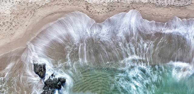 전동수 전 대표가 드론과 카메라 장노출 기법으로 찍은 사진.