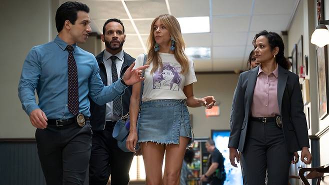 '빅 스카이' 이후 ABC 드라마 중 첫 방송 최고 시청률을 기록한 '하이포텐셜'이 디즈니 플러스에 공개된다./사진제공=디즈니플러스