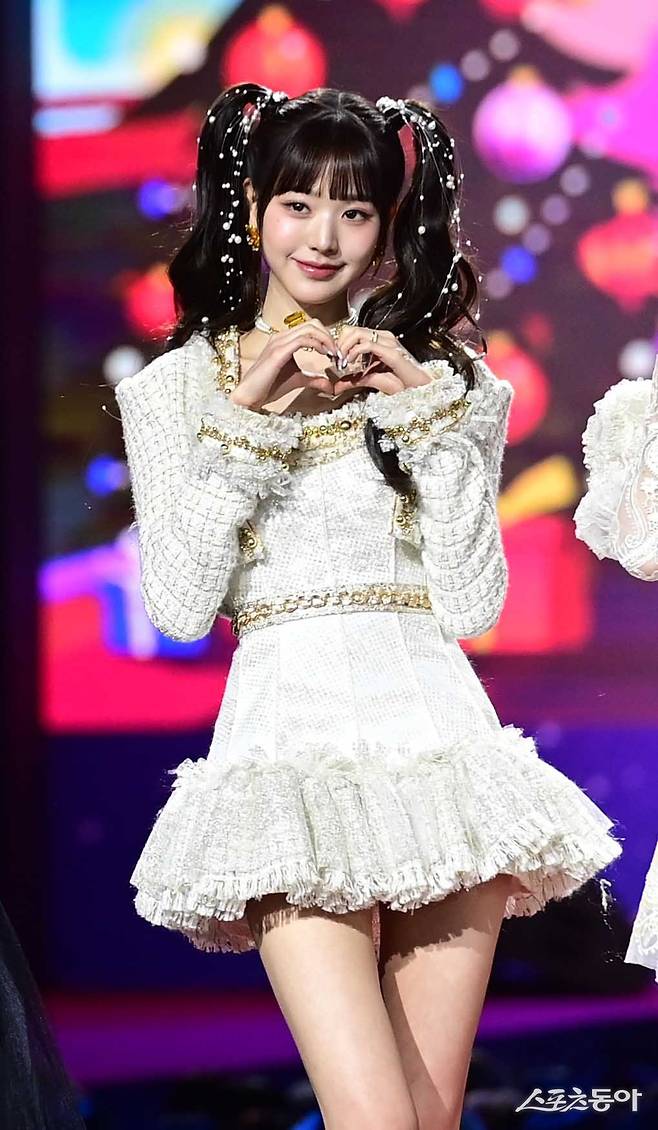 그룹 아이브의 장원영은 “일상 생활에서 소소한 행복을 찾고 그에 감사한다”고 말한다. 주현희 기자 teth1147@donga.com