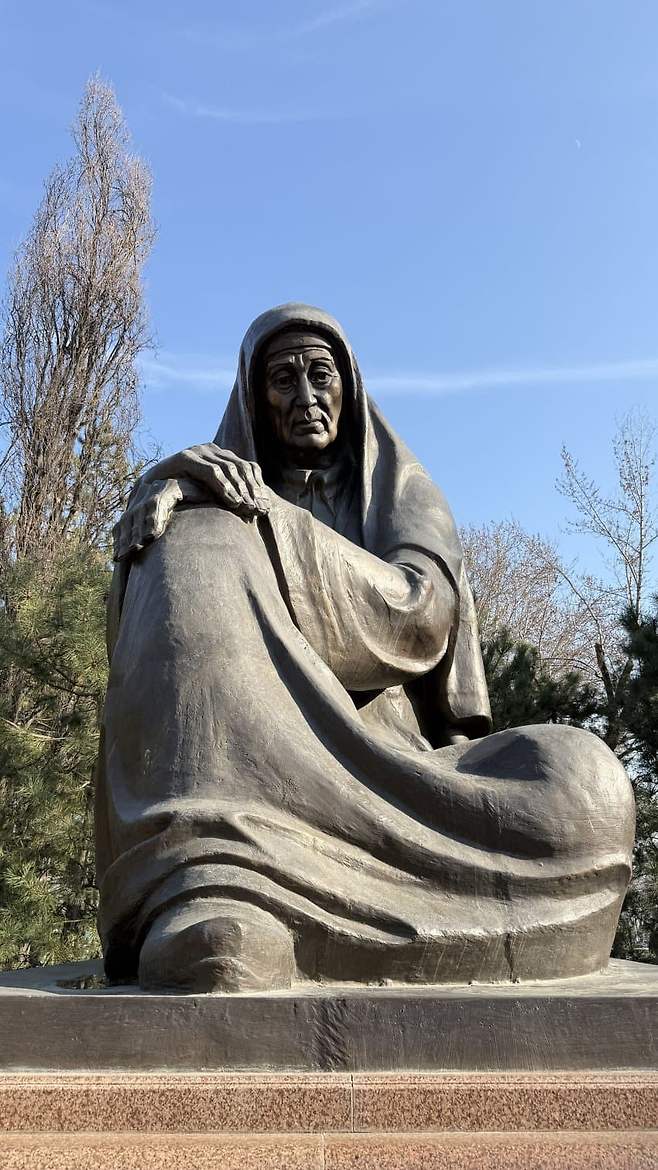 7e9ff570b5801a8423e685ed469c7018b13b2f801d0a8a67dbc225574b59411e4e7045a314c8405a267001c92e419fa50e736412a7