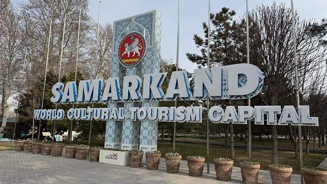 7ae58372bc801af5239e80e24f9c7018d324d882da581eadeb1207d45ea2f163d3cc49e5397df39ca2aa57f1829f608400d6ff426e