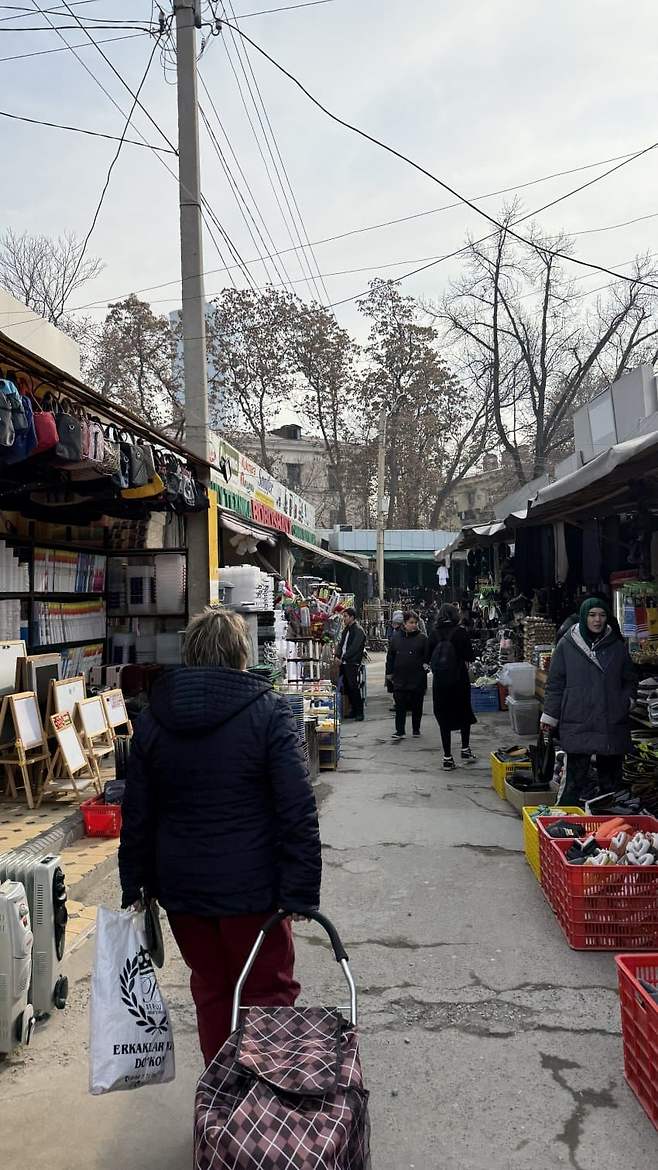 0f9c8104bd856bf123e6f3e3449c701b90a0a339a34f381228ef57dc3dd9fe2777a2c998d600a699cb3f9914e9f18b08a6be51e979