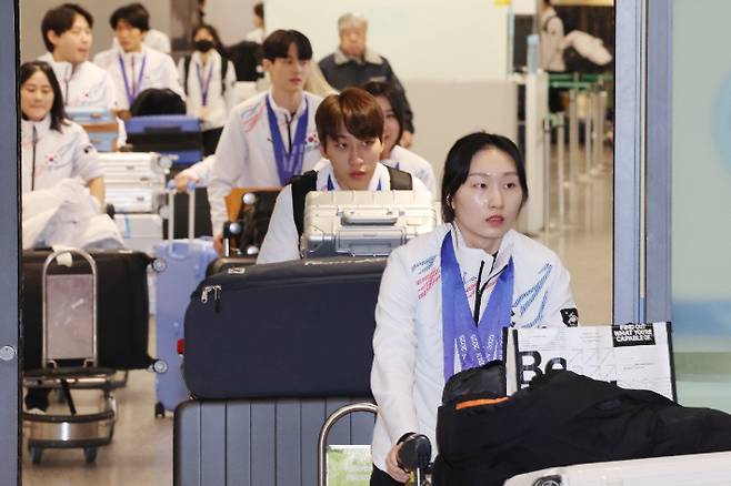 쇼트트랙 대표팀 '금의환향'. 연합뉴스