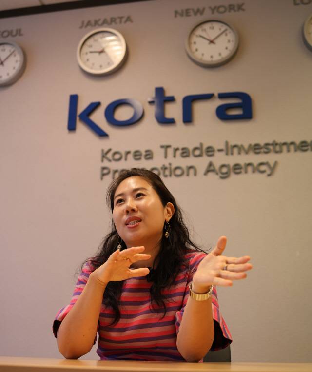 이효연 코트라 인도네시아비즈니스협력센터장이 14일(현지시각) 디지털타임스와 인터뷰하고 있다. <이민우 기자>