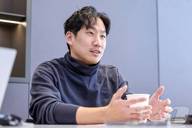 이강민 데이원컴퍼니 대표가 20일 서울 강남구 데이원컴퍼니에서 뉴스1과 인터뷰를 하고 있다. 2025.2.20/뉴스1 ⓒ News1 민경석 기자