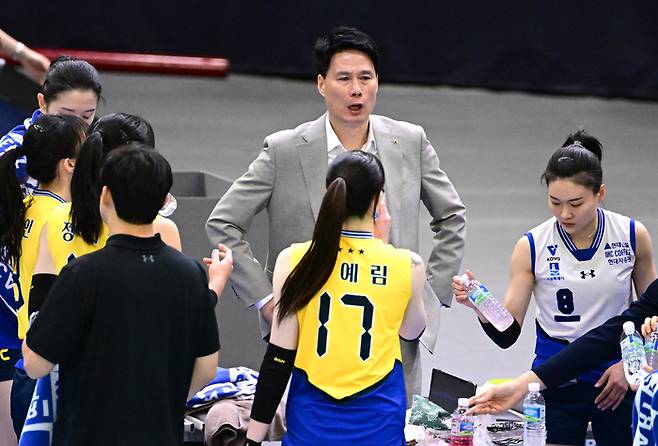 현대건설 강성형 감독. KOVO 제공