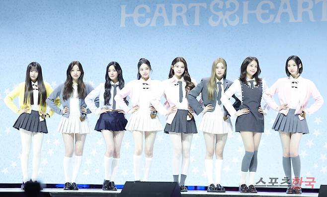 첫 싱글 '더 체이스(The Chase)' 발매 기념 미디어 쇼케이스에 참석한 걸그룹 하츠투하츠(Hearts2Hearts) 2025.2.24 ⓒ이혜영 기자 lhy@hankooki.com