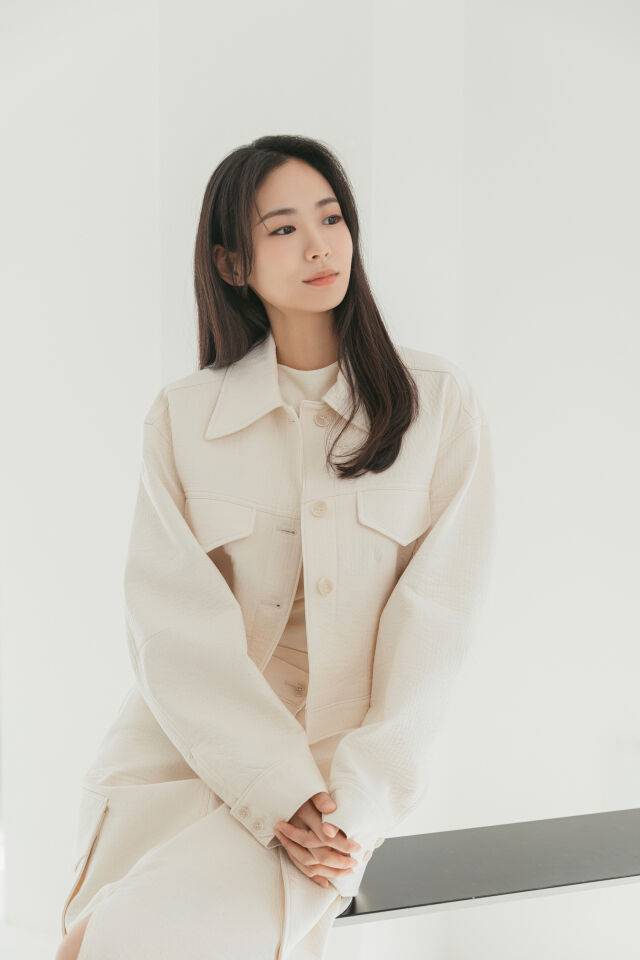 배우 이이담/고스트스튜디오