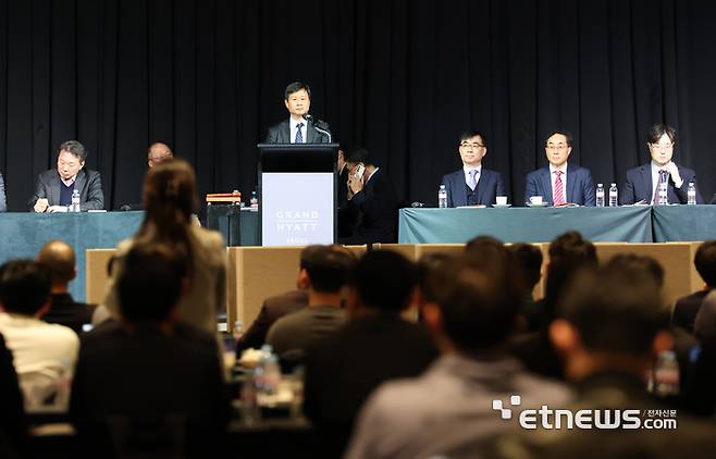 고려아연 임시 주주총회가 23일 오후 서울 용산구 그랜드하얏트 서울에서 진행되고 있다.