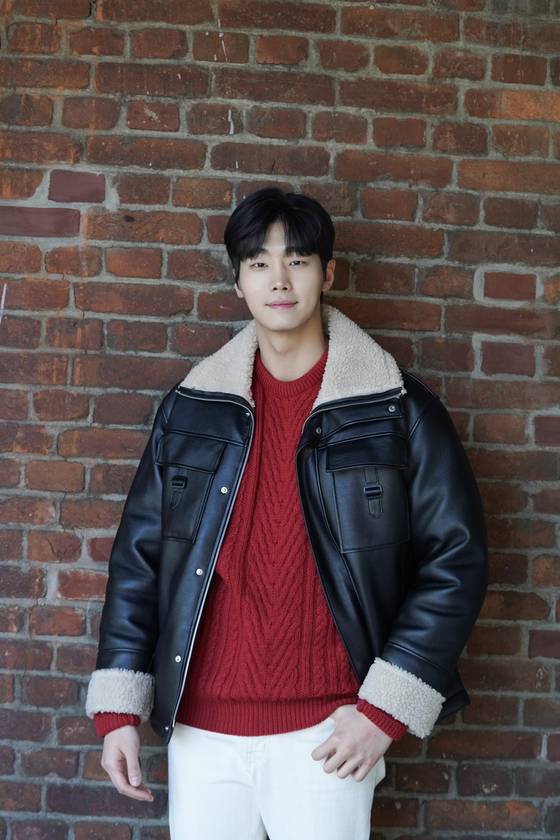 김택, 935엔터테인먼트 제공
