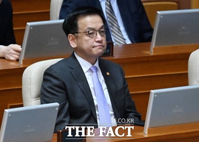 정부는 지난달 10일 최 권한대행과 트럼프 대통령의 통화를 조율하고 있다고 밝혔지만 아직 통화는 이뤄지지 않았다. /박헌우 기자