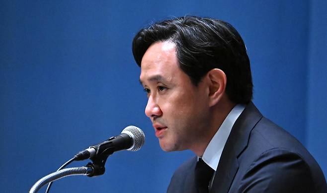 Korea Zinc Chairman Choi Yun-beom speaks during a press conference held in Seoul on Nov. 13, 2024. (Im Se-jun/The Korea Herald)